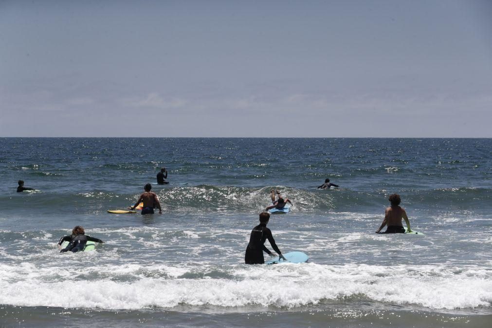 Centena e meia de surfistas na etapa da Ericeira da Challenger Series