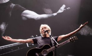 Roger Waters está a caminho de Portugal, mas nem todos estão felizes com vinda do cantor