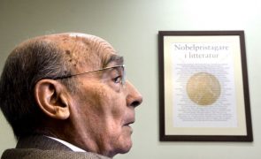 Nova biografia no centenário de Saramago revela episódios inéditos do Nobel da Literatura