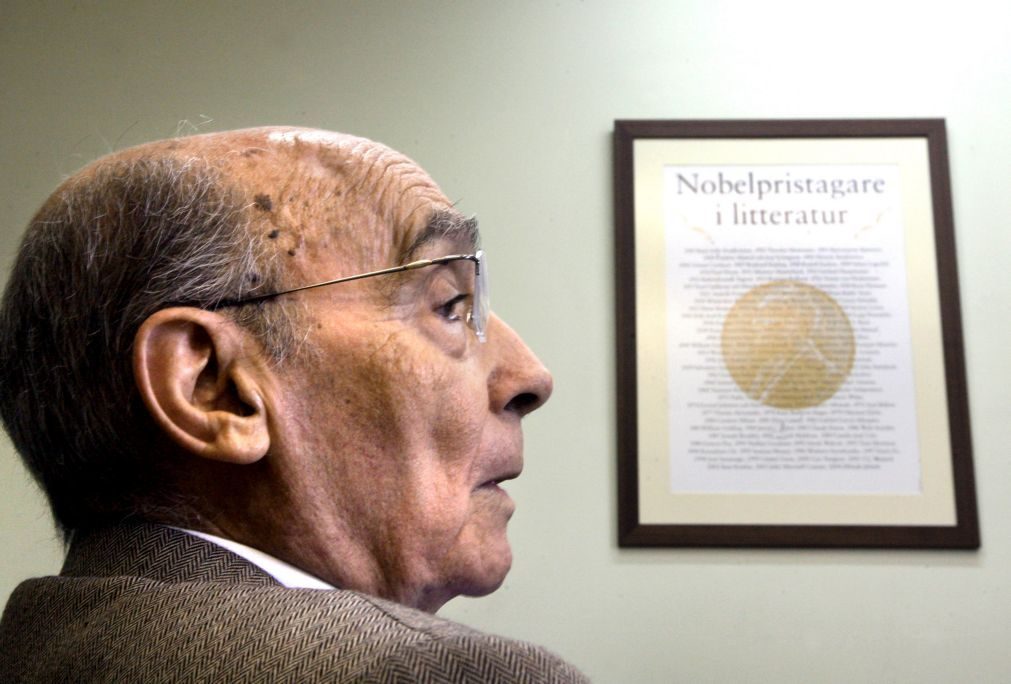 Nova biografia no centenário de Saramago revela episódios inéditos do Nobel da Literatura