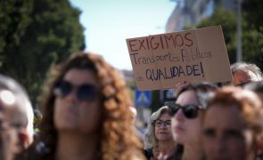 Protestos contra mau serviço de transporte público juntaram 400 pessoas em Setúbal e no Montijo