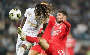 Benfica cede primeiros pontos na I Liga ao empatar a zero em Guimarães
