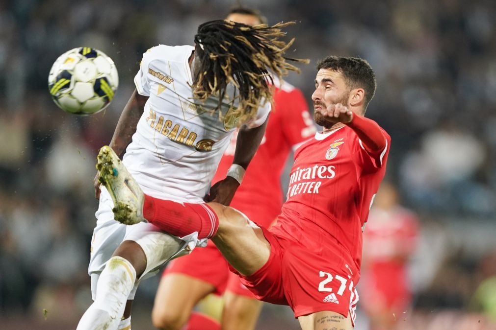 Benfica cede primeiros pontos na I Liga ao empatar a zero em Guimarães