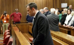 Pistorius pode sair em liberdade 10 anos depois de assassinar namorada a tiro