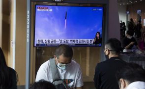 UE condena disparo de míssil norte-coreano sobre o Japão