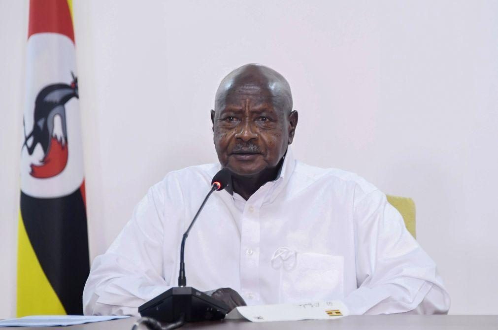 Musevini retira chefia do exército ao filho após declarações controversas sobre o Quénia