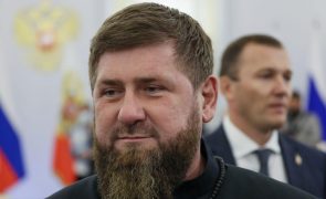 Ucrânia: Líder checheno promovido por Putin a coronel-general