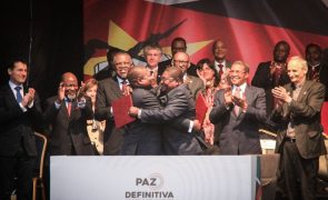 PR moçambicano e líder da Renamo reafirmam desarmamento até ao fim do ano