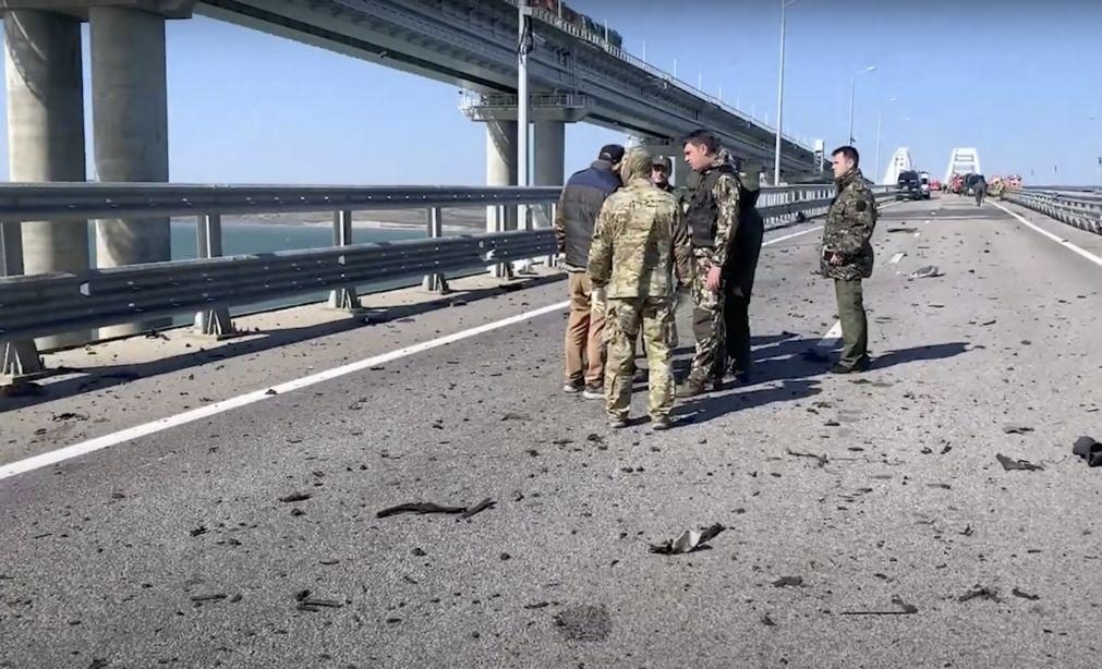 Pelo menos três mortos em explosão numa ponte da Crimeia
