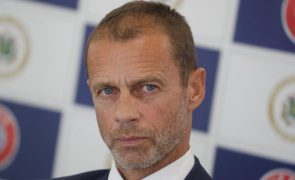 Esloveno Ceferin anuncia recandidatura à liderança da UEFA