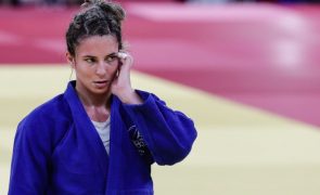 Bárbara Timo perde nas meias-finais e vai lutar pelo bronze nus Mundiais de judo