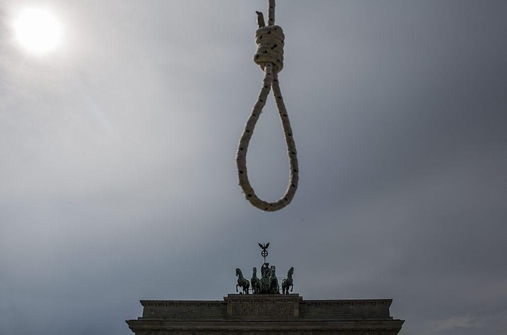 UE e Conselho da Europa pedem à Arménia e Azerbaijão abolição da pena de morte