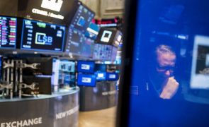 Wall Street segue em terreno misto à espera de resultados de empresas