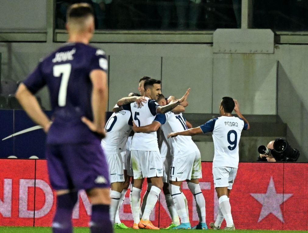 Lazio goleia Fiorentina e sobe ao terceiro lugar, a três pontos do líder Nápoles
