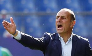 Brest despede o treinador Michel Der Zakarian devido aos maus resultados