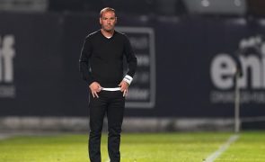 Treinador do Boavista suspenso por um jogo após expulsão no empate com Marítimo