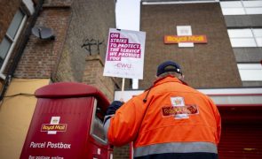 Royal Mail vai despedir seis mil trabalhadores e culpa grevistas pela situação