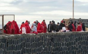 Mais de 260 migrantes foram resgatados ao largo das Canárias