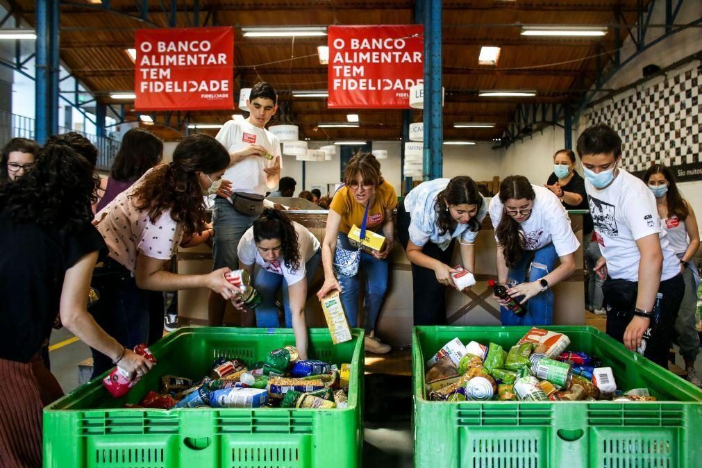 Instituições recorrem mais ao Banco Alimentar para enfrentar aumento de famílias carenciadas