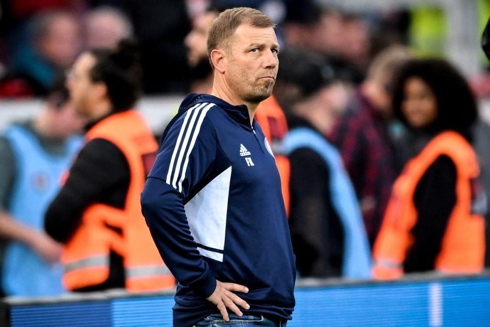 Schalke despede treinador Frank Kramer após eliminação na Taça da Alemanha