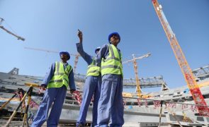 Amnistia exige investigação a milhares de mortes de trabalhadores ligados ao Mundial2022 no Qatar