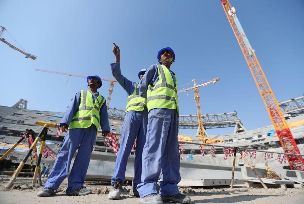 Amnistia exige investigação a milhares de mortes de trabalhadores ligados ao Mundial2022 no Qatar