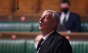 Parlamento britânico investiga alegações de intimidação entre deputados Conservadores