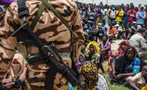 Número de mortos nos protestos de hoje no Chade sobe para 30, dez são polícias