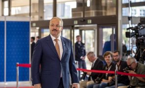 Ministro da Defesa romeno demite-se após pedir negociação NATO/Rússia sobre a guerra na Ucrânia