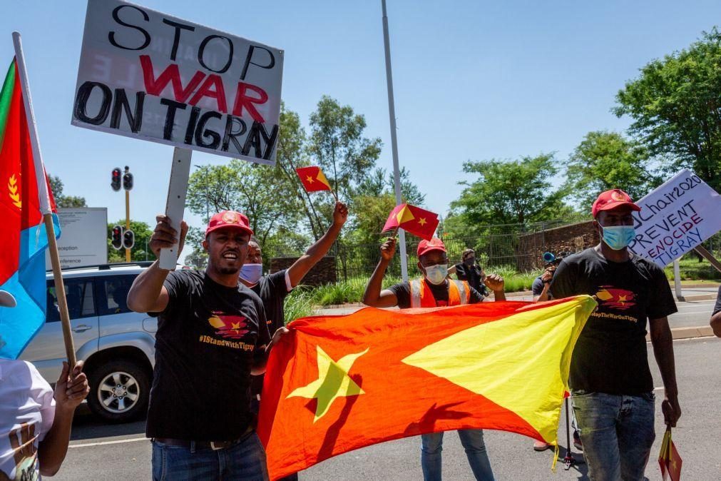 Etiópia: Governo e rebeldes do Tigray começam conversações de paz em Pretória