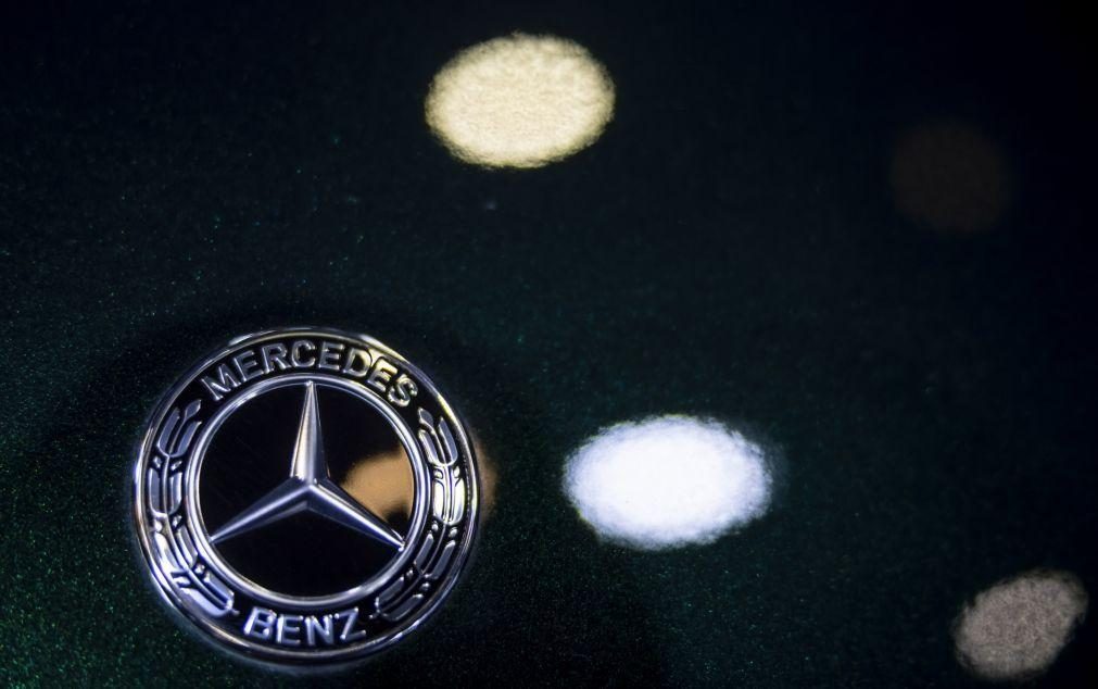 Mercedes-Benz vai vender ativos na Rússia a investidor local