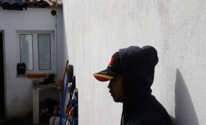 Quase 1.300 timorenses permanecem em Portugal, 198 chegaram hoje - Governo