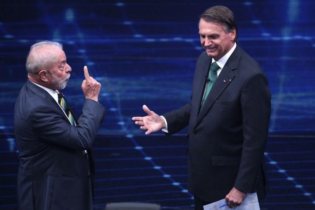Último debate das eleições no Brasil marcado por ofensas e com o viagra em destaque