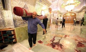 Governo português condena ataque terrorista a santuário do Irão que fez 15 mortos