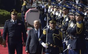Presidente libanês abandona Palácio Presidencial a um dia de expirar mandato