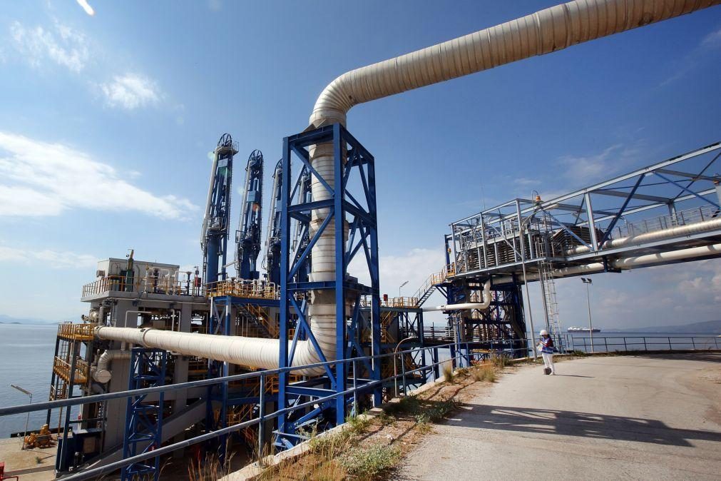 Catar tenta fornecer 65 milhões de toneladas adicionais de gás ao mercado