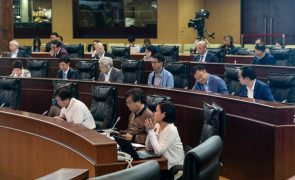 Deputados de Macau aprovam revisão para desenvolver 