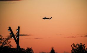 Helicóptero com cinco pessoas desaparece do radar no sul de Itália