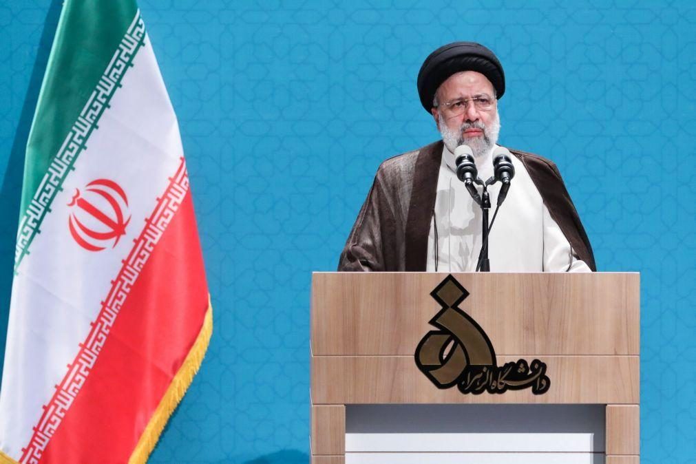 Presidente iraniano diz que conspirações dos EUA para promover insegurança no país falharam