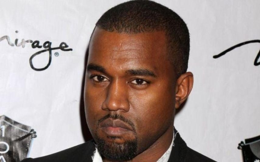 Kanye West pede desculpa à família de George Floyd: 