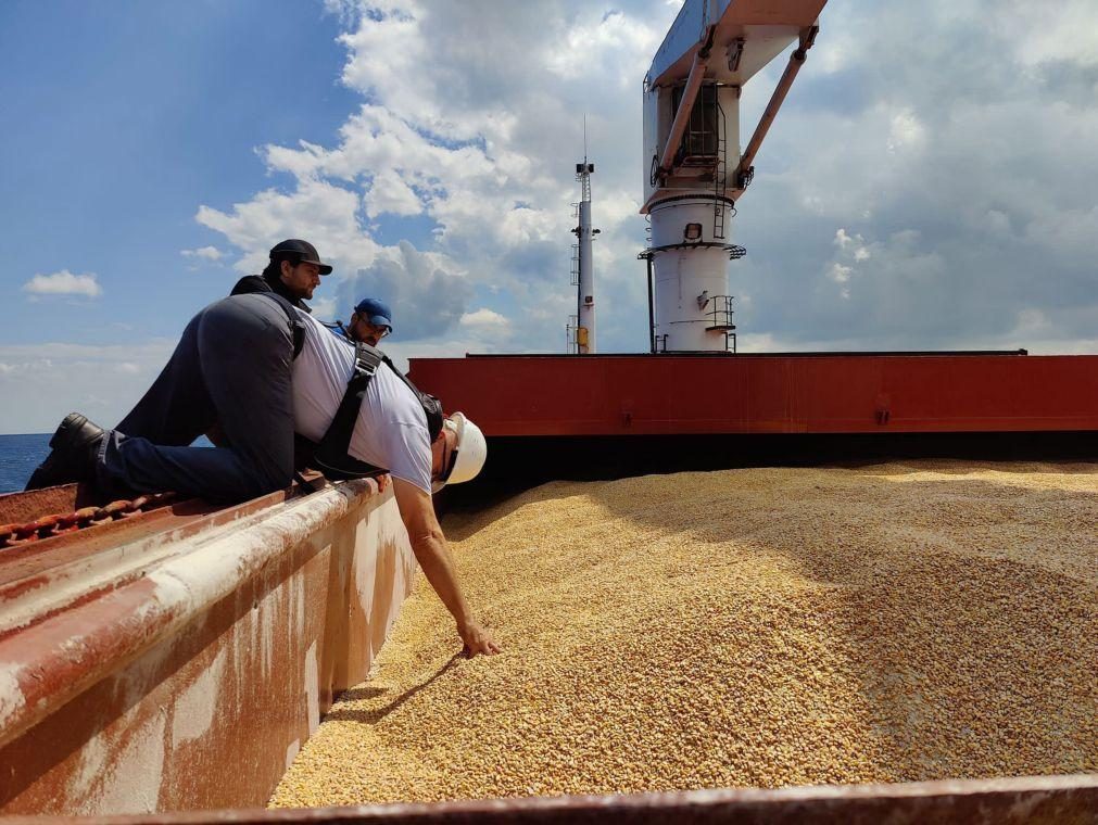 Ancara propõe prolongar um ano acordo para exportar cereais da Ucrânia