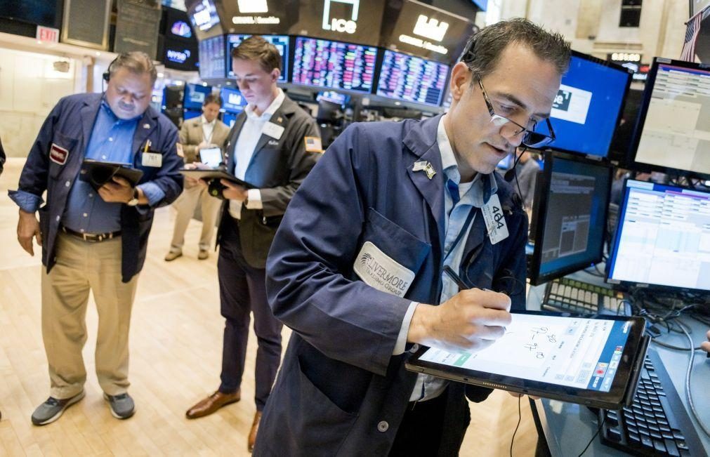Wall Street segue mista à espera de resultados das intercalares