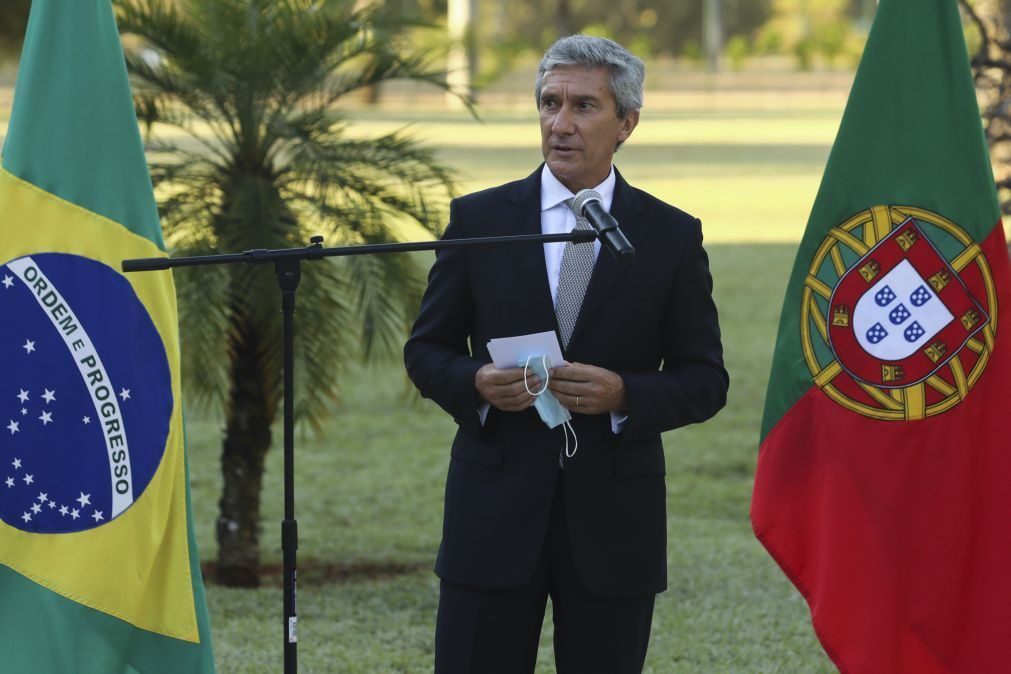 Relações Portugal-Brasil num debate que encerra celebrações 