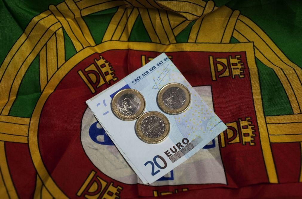Juros da dívida de Portugal caem a dois anos sobem a cinco e 10 anos