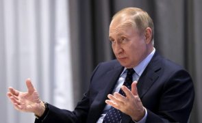 Putin ausente das três reuniões internacionais na Ásia