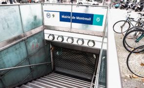 Greve em França perturba fortemente metro de Paris, mas sem sobrelotação