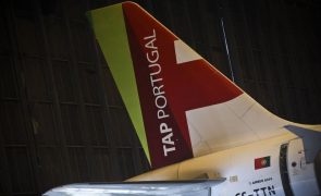 Sindicato contraria CFO da TAP e diz que tripulantes já podem voar 900 horas por ano