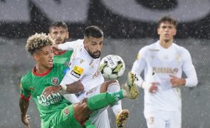 Vitória de Guimarães vence Marítimo e ascende provisoriamente a quinto da I Liga