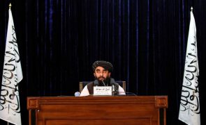 Líder supremo talibã do Afeganistão ordena aplicação ultra restrita de lei islâmica