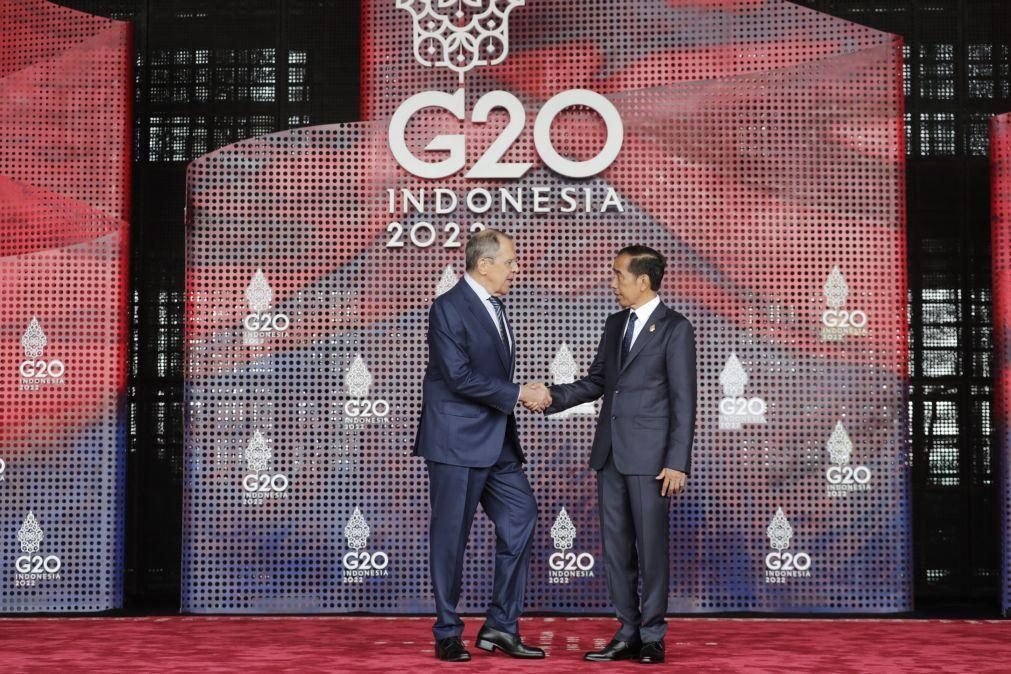 Presidente indonésio abre cimeira do G20 a pedir fim da guerra na Ucrânia